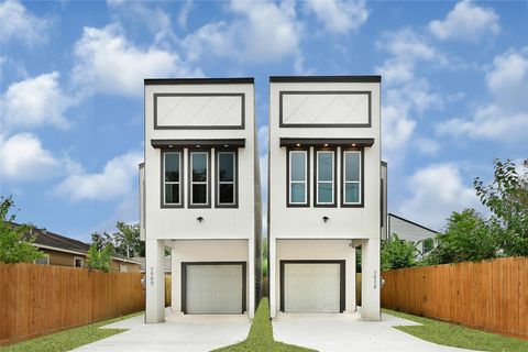 Photo of 7938 Angus Street, Houston, TX 77028 (MLS # 92472311)