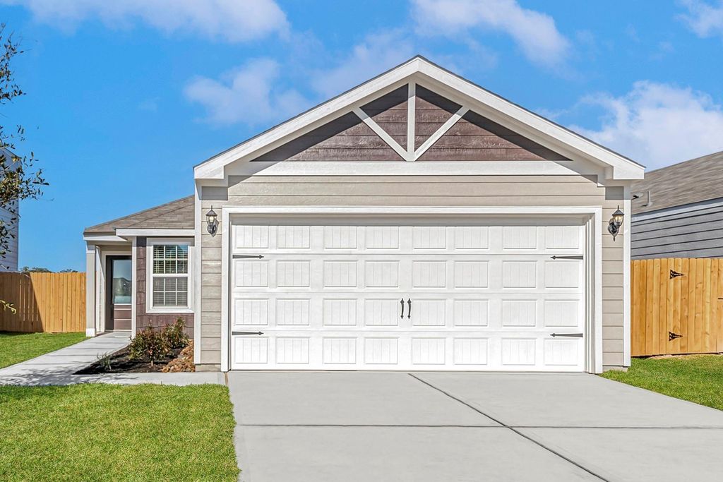 Photo of 8203 Burnt Orchid Drive, Houston, TX 77016 (MLS # 81292332)