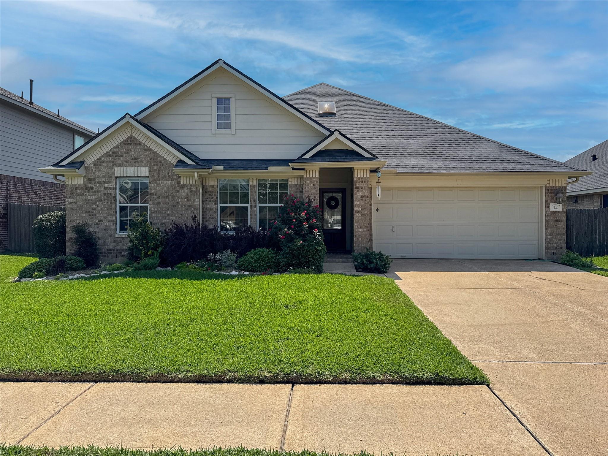 14 Palmdale Lane