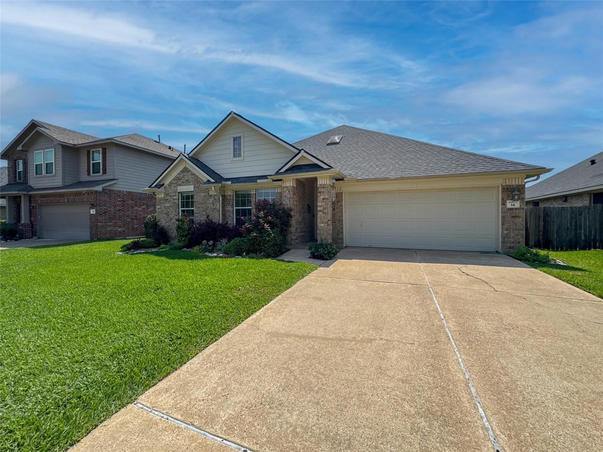 14 Palmdale Lane
