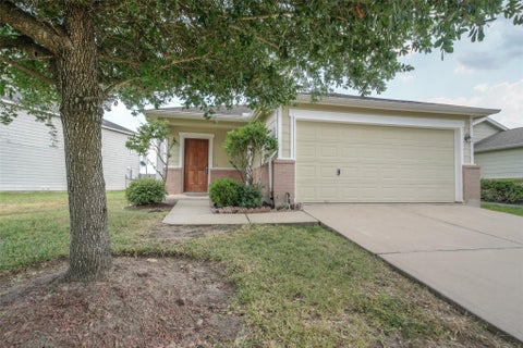 Photo of 20727 Cypress Crescent Lane, Cypress, TX 77433 (MLS # 24912221)