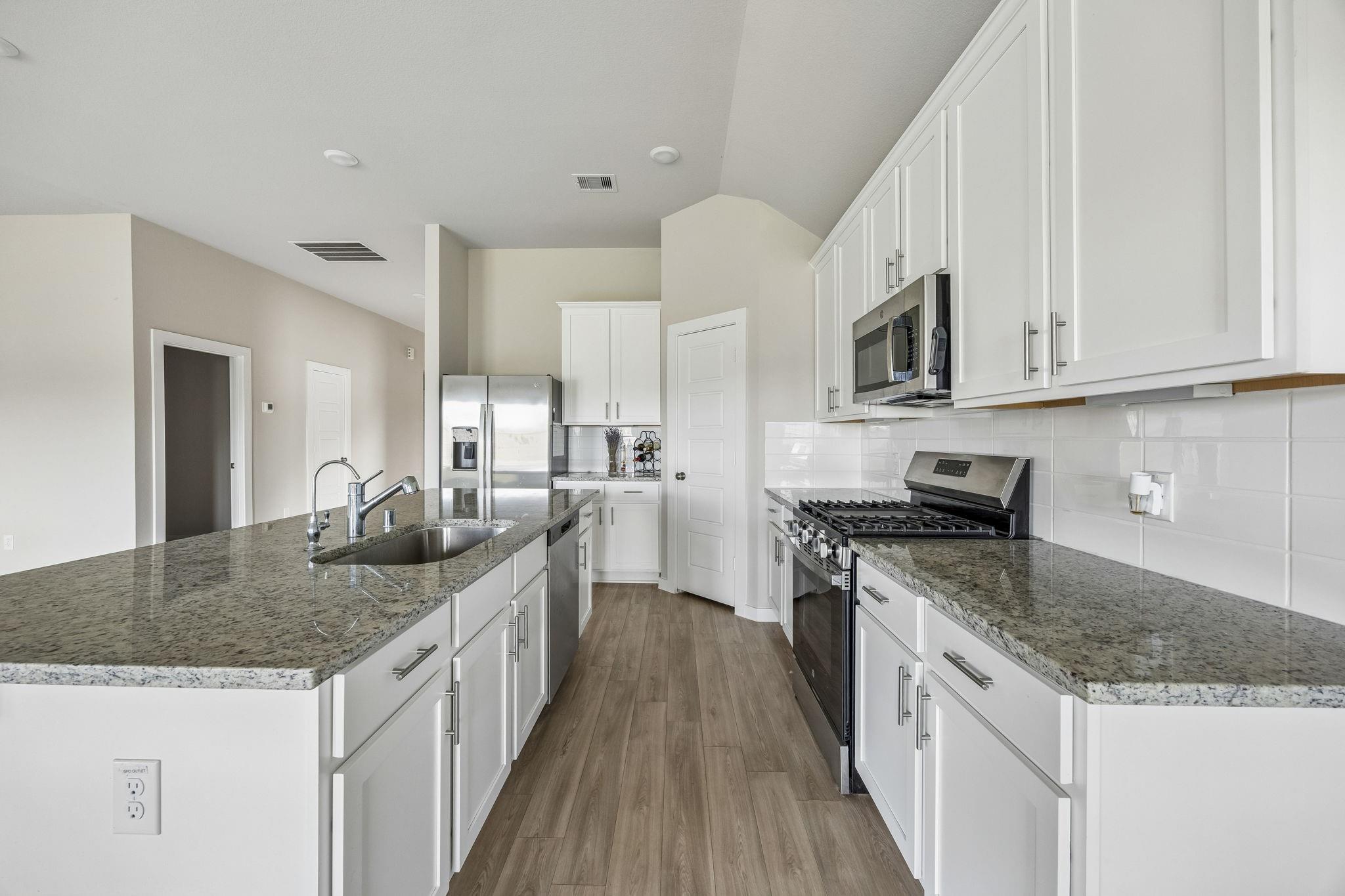 4989 Perennial Lane