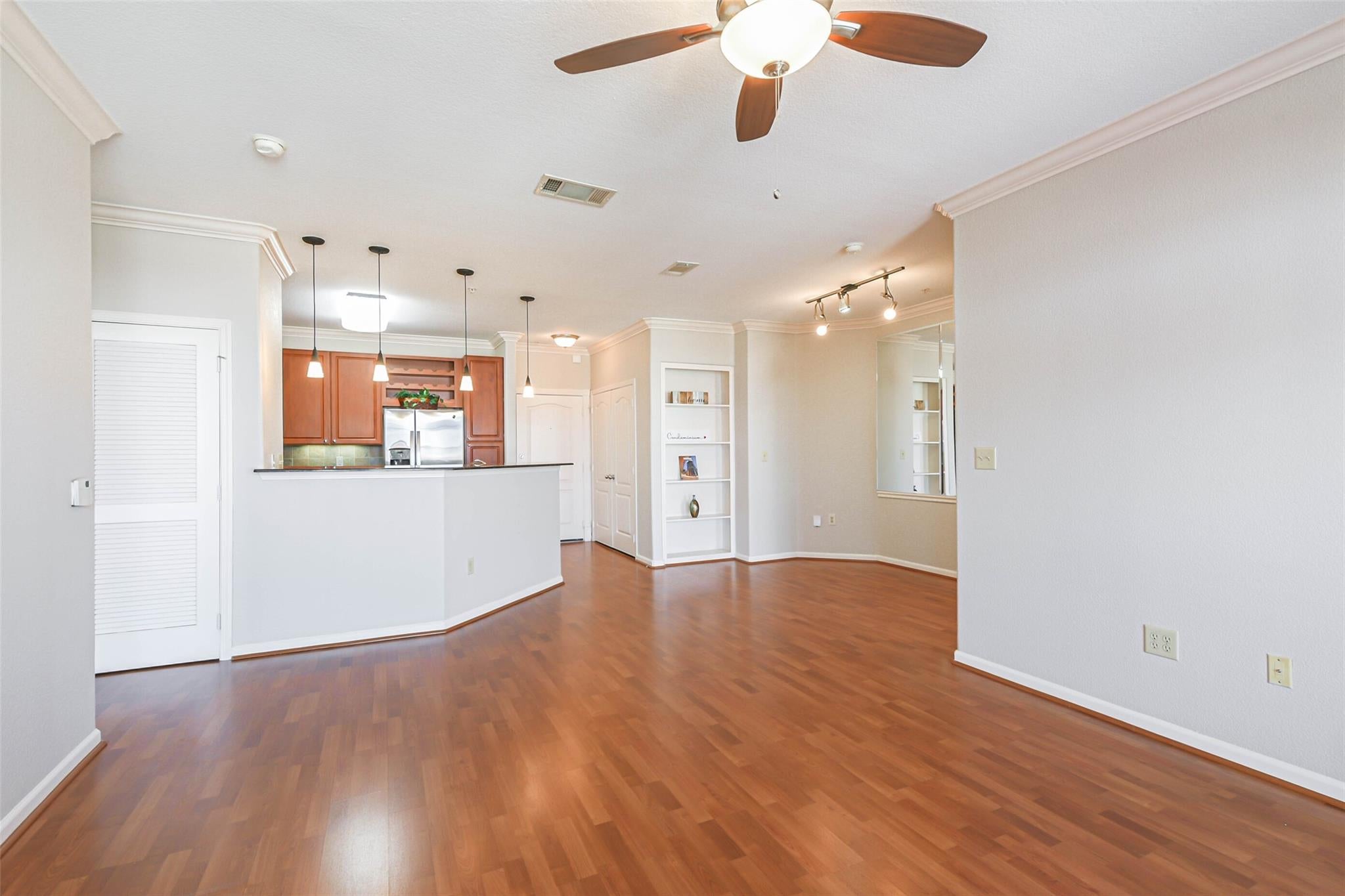 1711 Old Spanish Trail 449