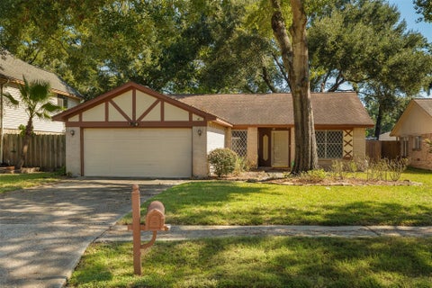 Photo of 17314 Thorhill Street, Spring, TX 77379 (MLS # 53680020)