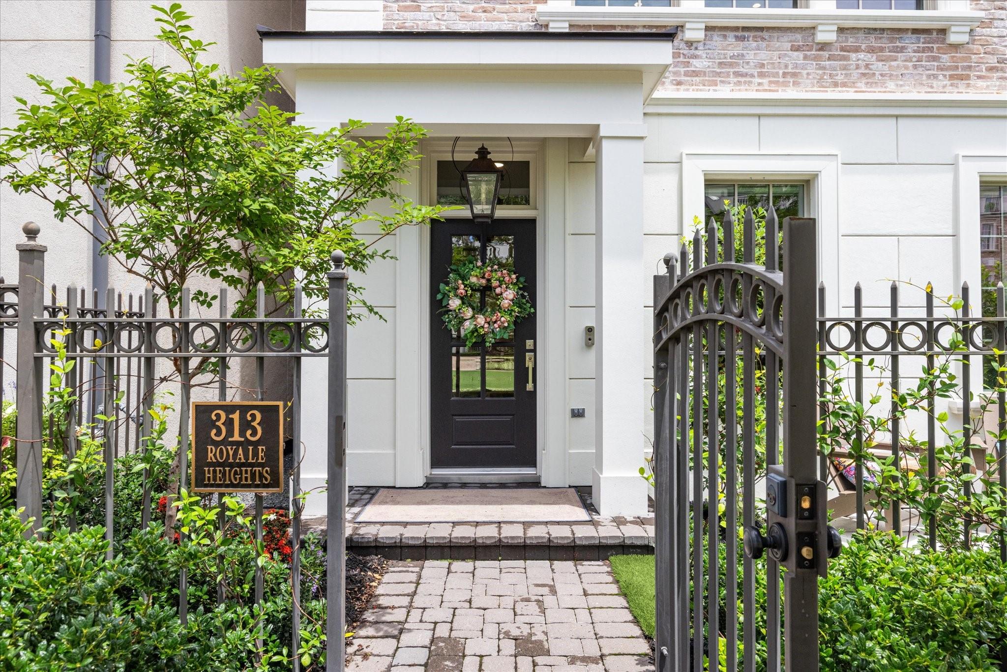 313 Royale Heights Lane