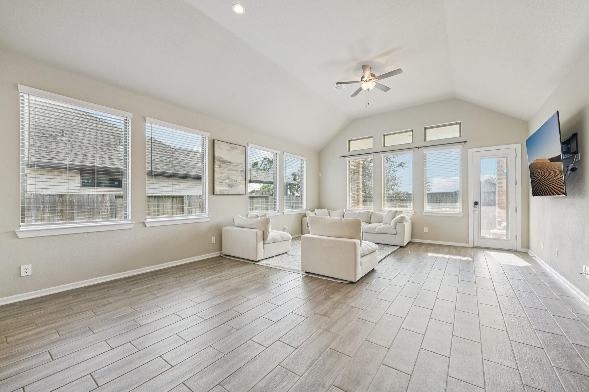 4734 Franklin Way