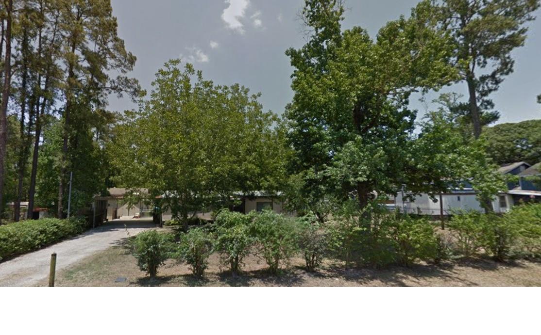 8410 Rolling Oaks Dr