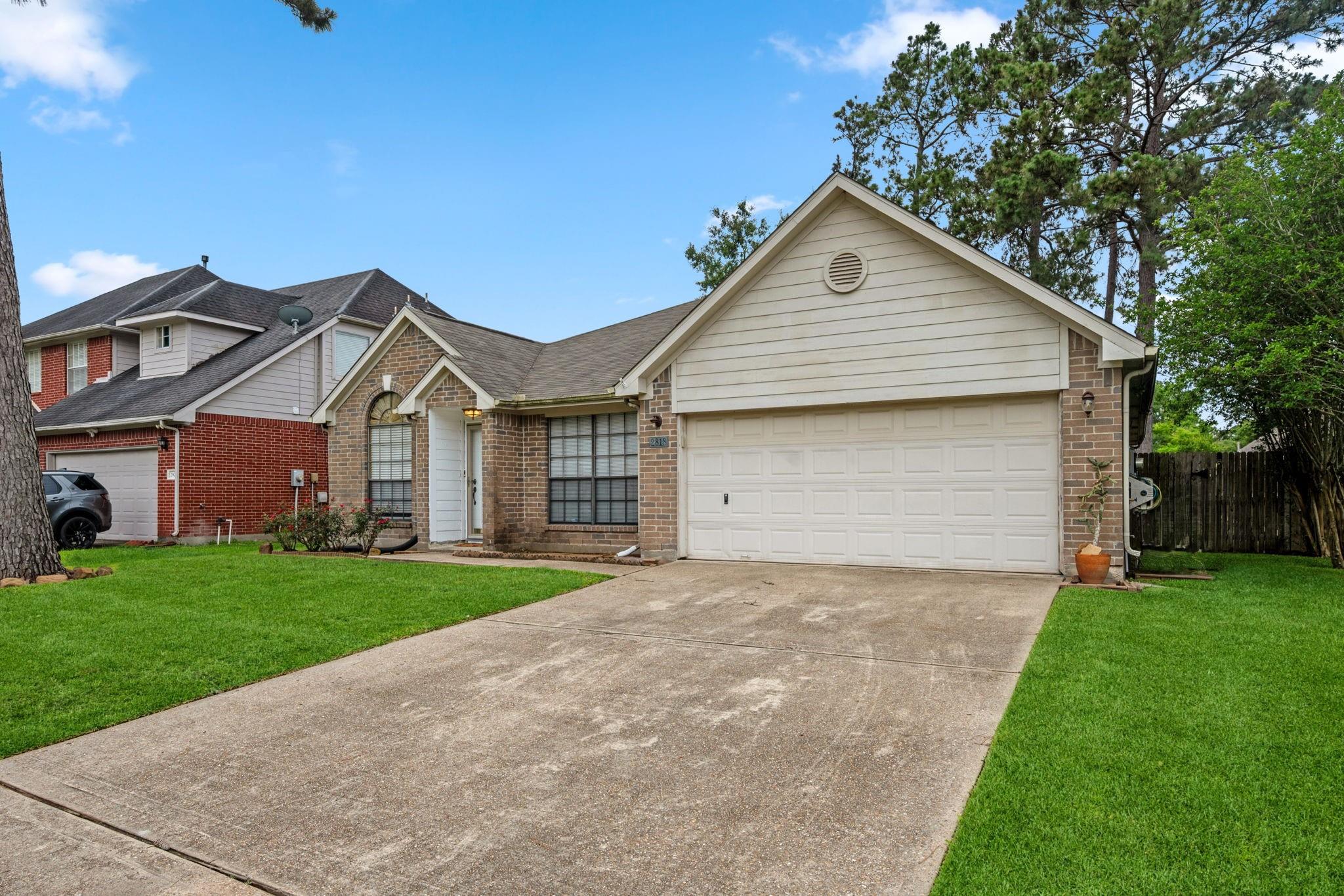 2818 Blue Jay Circle