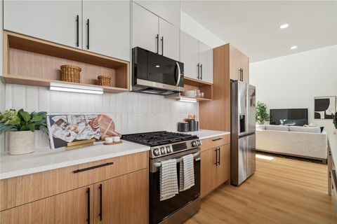 Tiny photo for 2943 Delafield Street, Houston, TX 77023 (MLS # 574347)