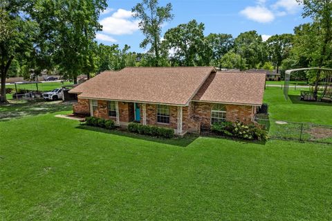 Photo of 24338 Redbud Avenue, Porter, TX 77365 (MLS # 58550652)