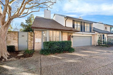 Photo of 2006 Potomac Drive #A, Houston, TX 77057 (MLS # 52890704)