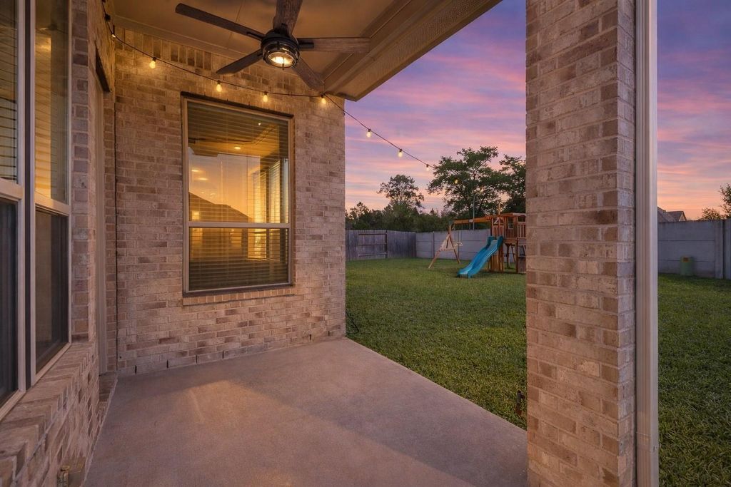 Photo of 3235 Bellwick Chase Lane, Houston, TX 77365 (MLS # 52170278)