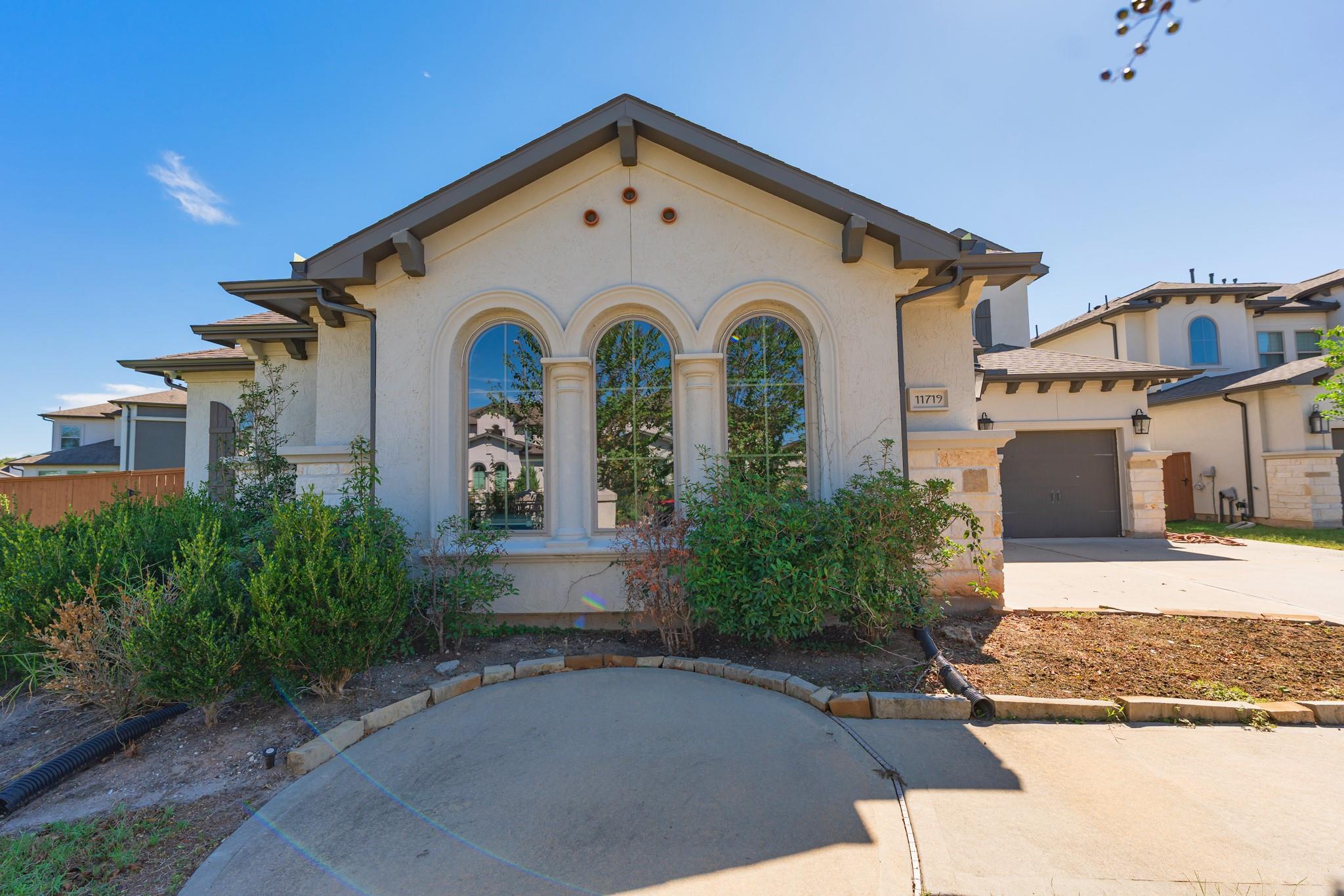 11719 Dalhousie Drive