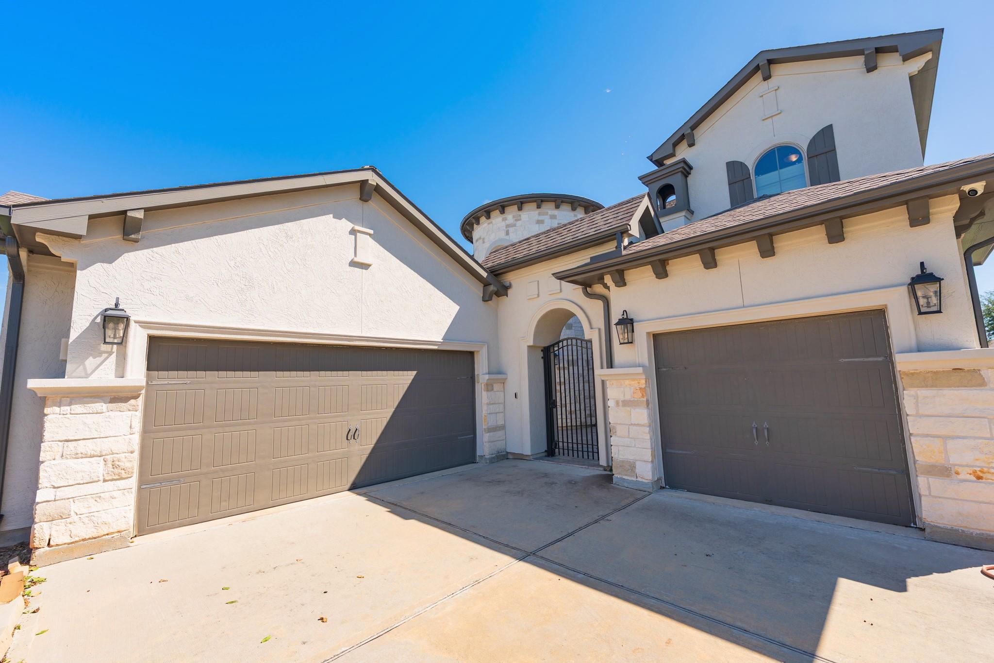 11719 Dalhousie Drive
