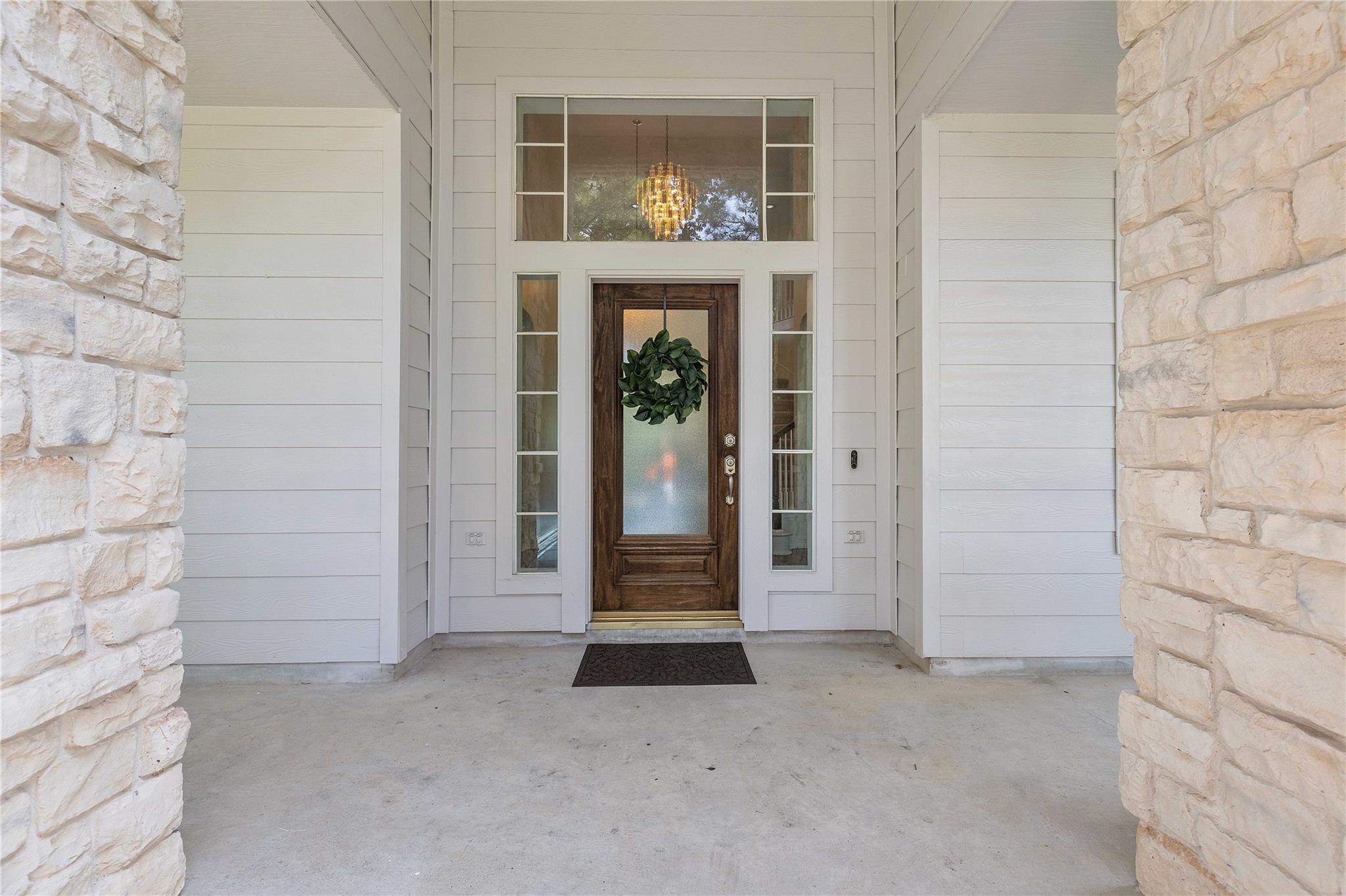 17802 White Oak Hill