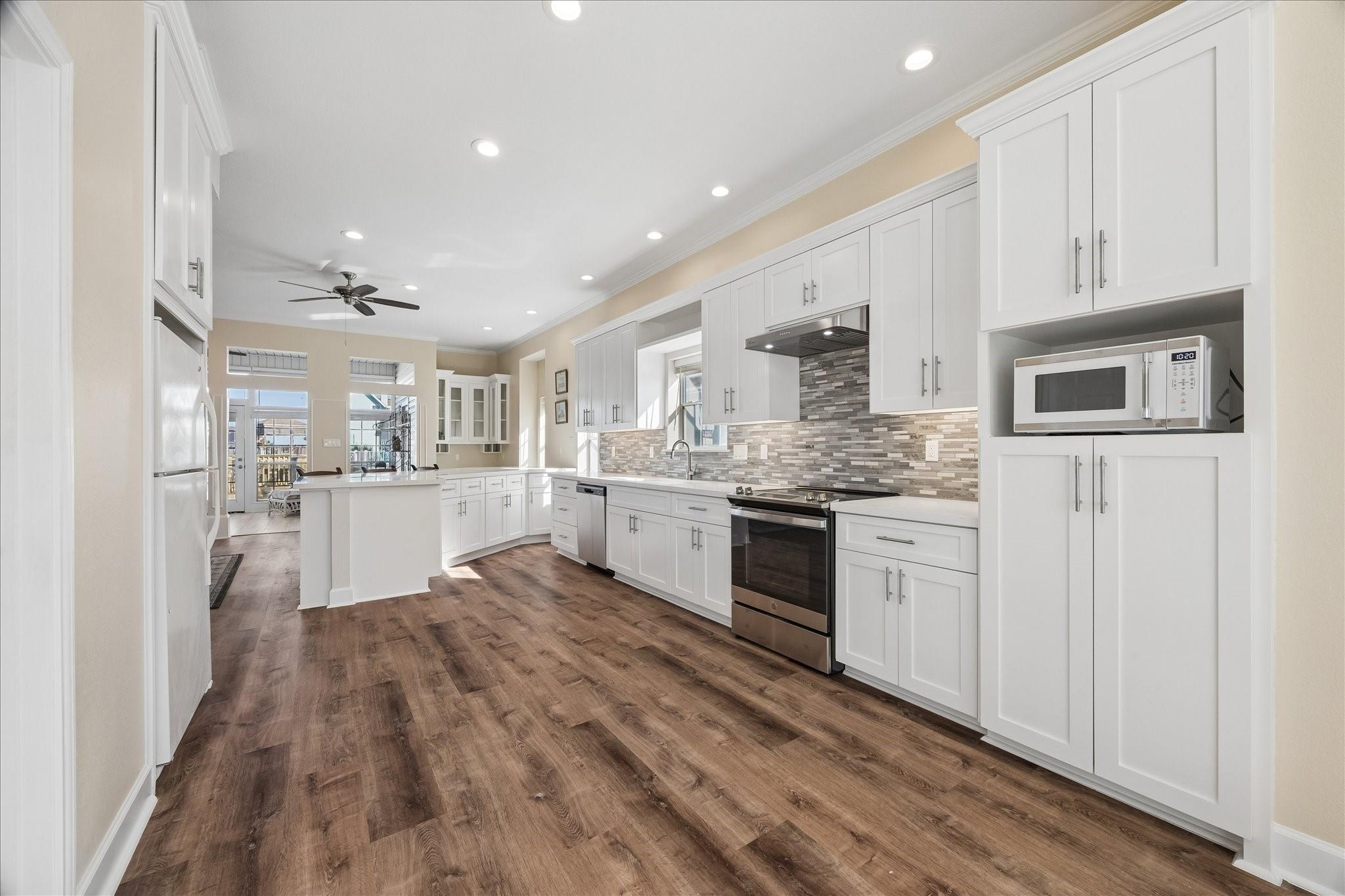 918 Long Reach Drive