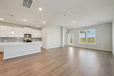 Photo of 5117 Redbud Valley Drive, Pearland, TX 77584 (MLS # 83987502)