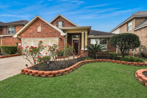 Homes For Sale - 3419 Chandler Hollow Lane<br/> Missouri City, TX 77459