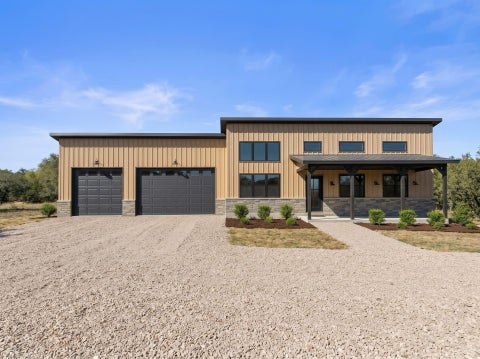 Photo of 1008 Cottonwood Bend Lane, Waller, TX 77484 (MLS # 3470462)