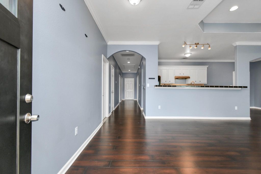 Photo of 9006 Ledge Street, Houston, TX 77075 (MLS # 39343240)