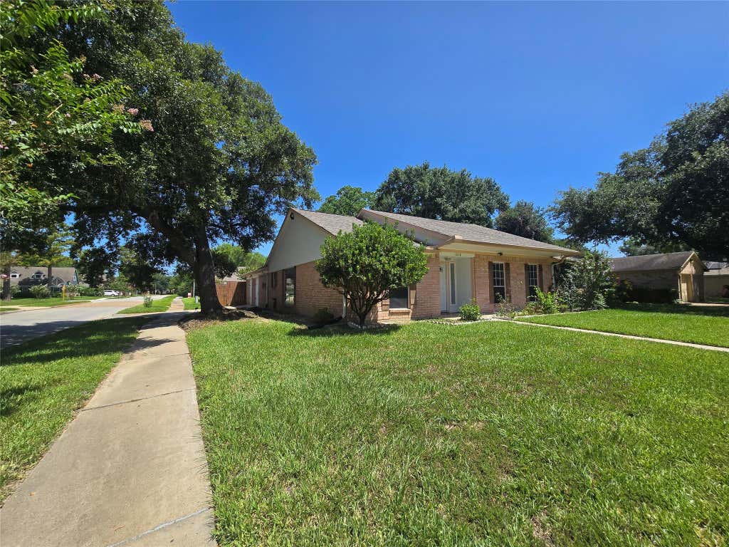 Photo of 10218 Golden Meadow Drive, Houston, TX 77064 (MLS # 84142882)