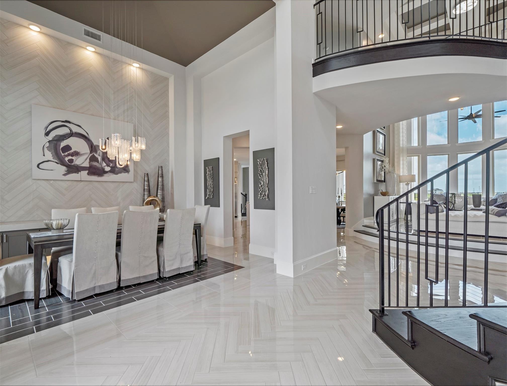 7407 Palmetto Springs