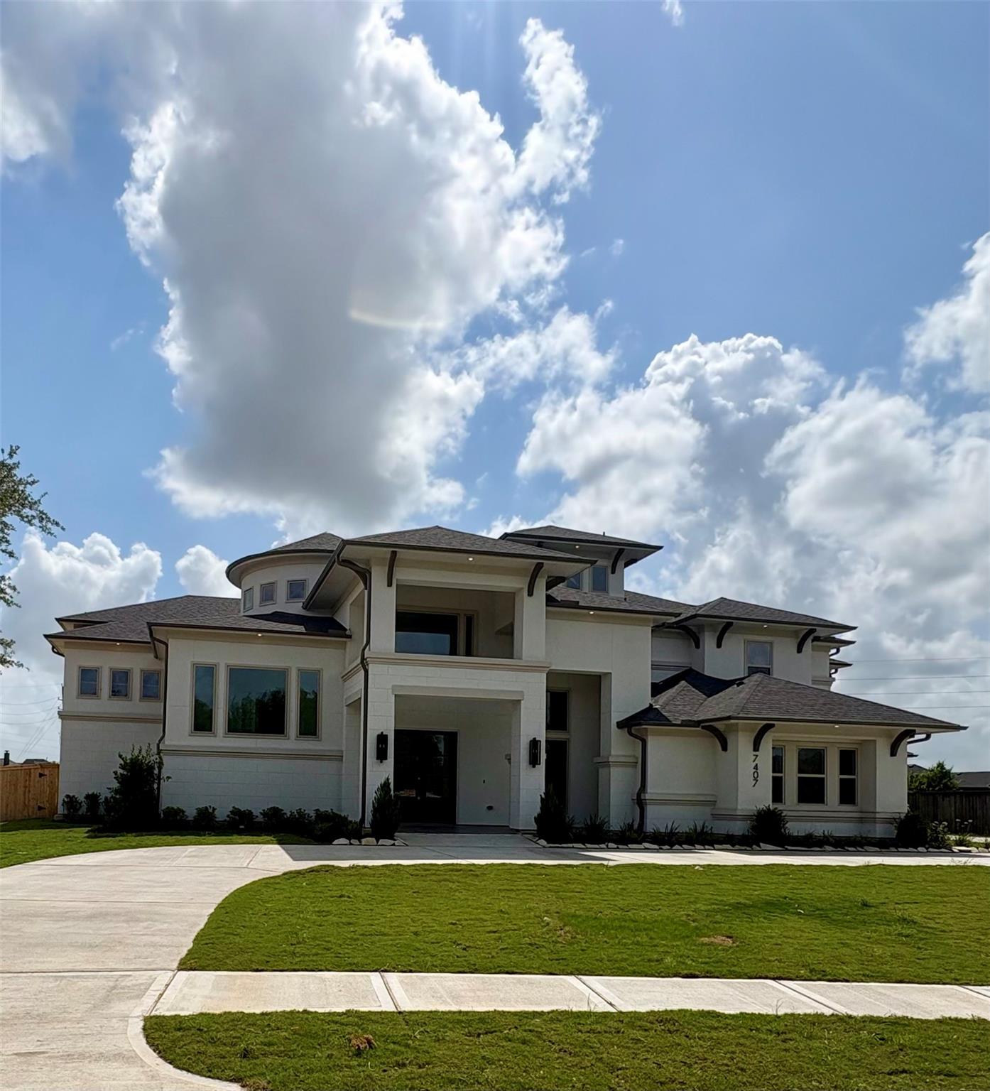 7407 Palmetto Springs