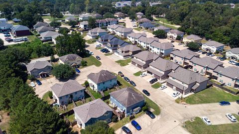 Photo of 134 Sendero Drive, Huntsville, TX 77340 (MLS # 28502165)