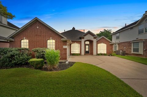 Photo of 5627 Carta Valley Lane, Richmond, TX 77469 (MLS # 81139497)