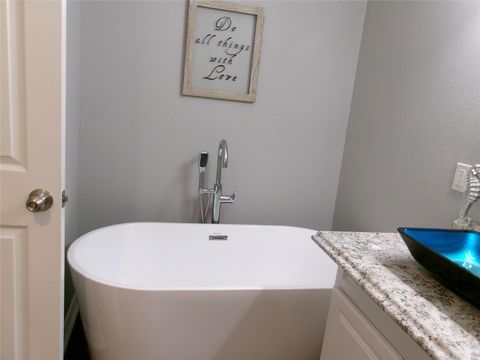 Tiny photo for 8018 Chateau Street, Houston, TX 77028 (MLS # 30499028)