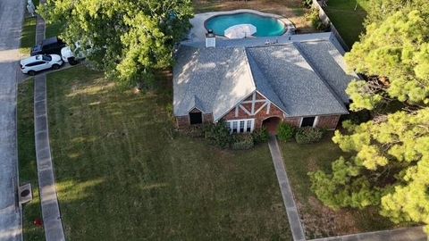 Photo of 3006 Sugar Wood Drive, League City, TX 77573 (MLS # 82012568)