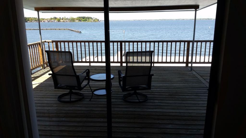 844 Beachwalk Boulevard