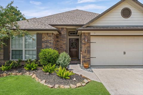 Photo of 115 Cobblestone Court, Magnolia, TX 77354 (MLS # 13612926)