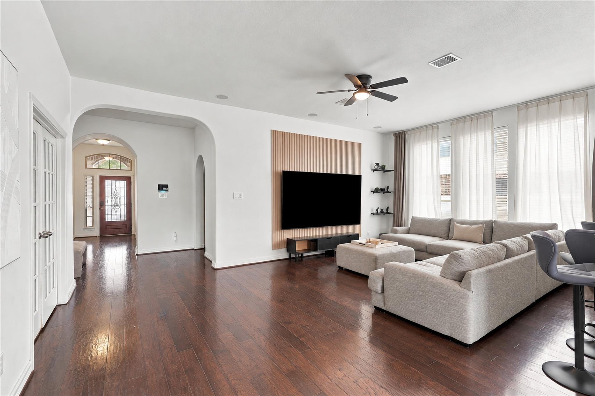 326 Lake Rim Drive