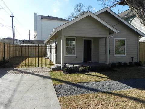 Photo of 1501 Asbury Street, Houston, TX 77007 (MLS # 55579271)
