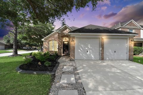 Photo of 9210 Sunlit Park Drive, Humble, TX 77396 (MLS # 32940956)