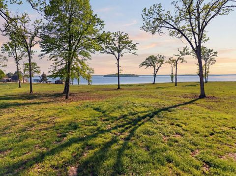 Photo of 18 Island View, Livingston, TX 77351 (MLS # 79814478)