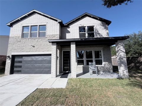 2823 Woodcreek Meadows Lane Houston TX 77073