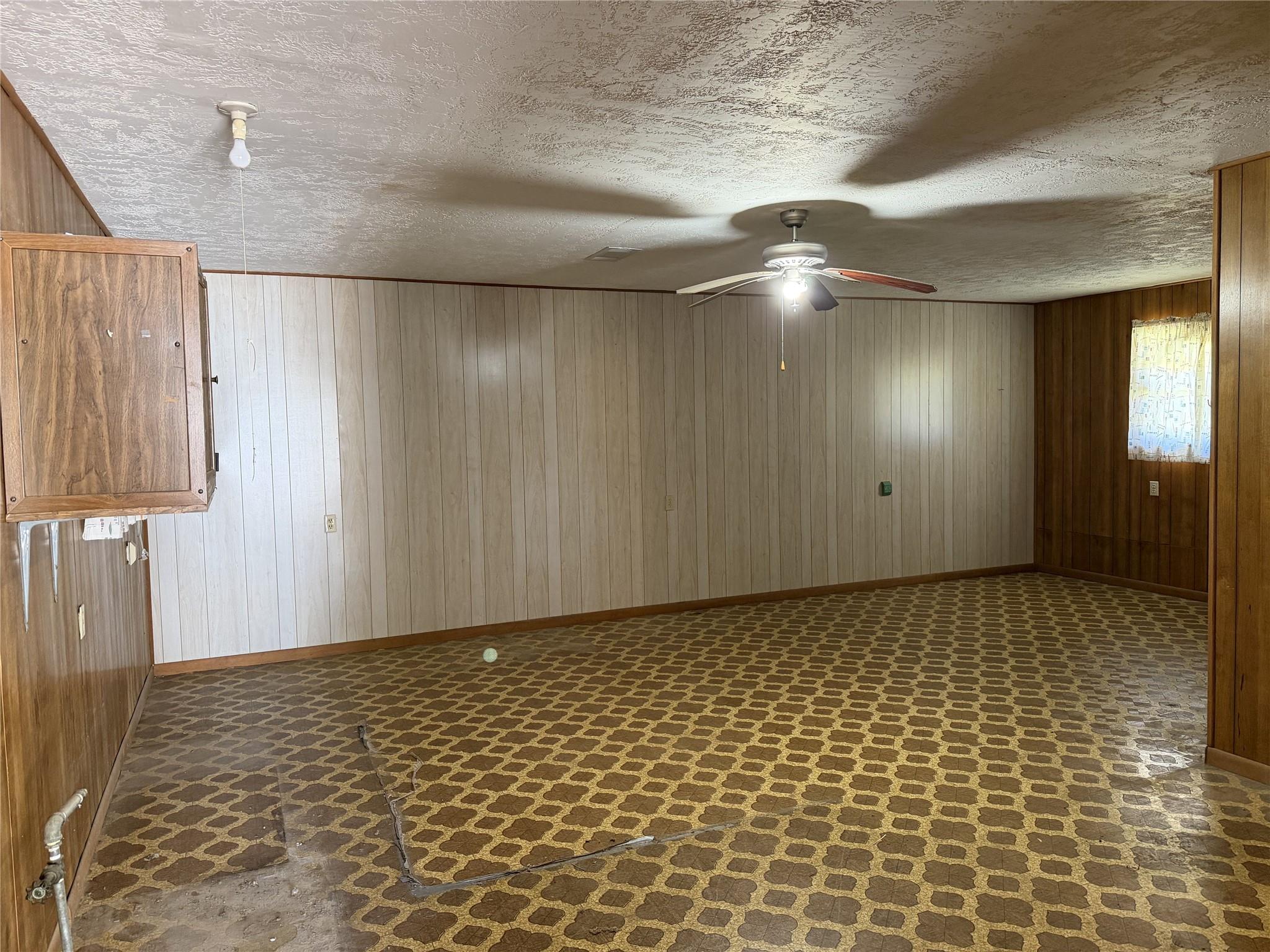 1532 Sunny Acres