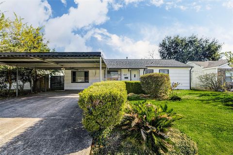 9417 Fairland Drive Houston TX 77051