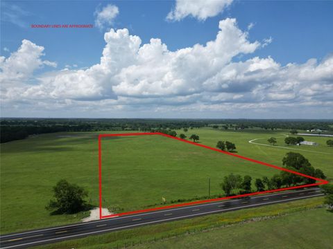 Photo of 13 Hwy 30, Bedias, TX 77831 (MLS # 93325657)