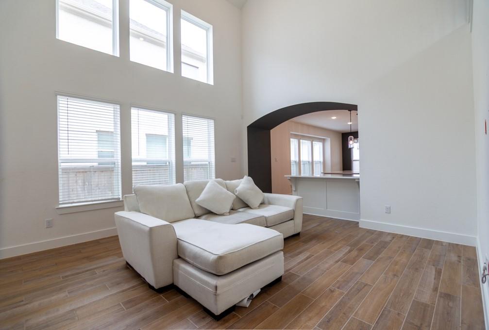 11410 Gossamer Wing Lane