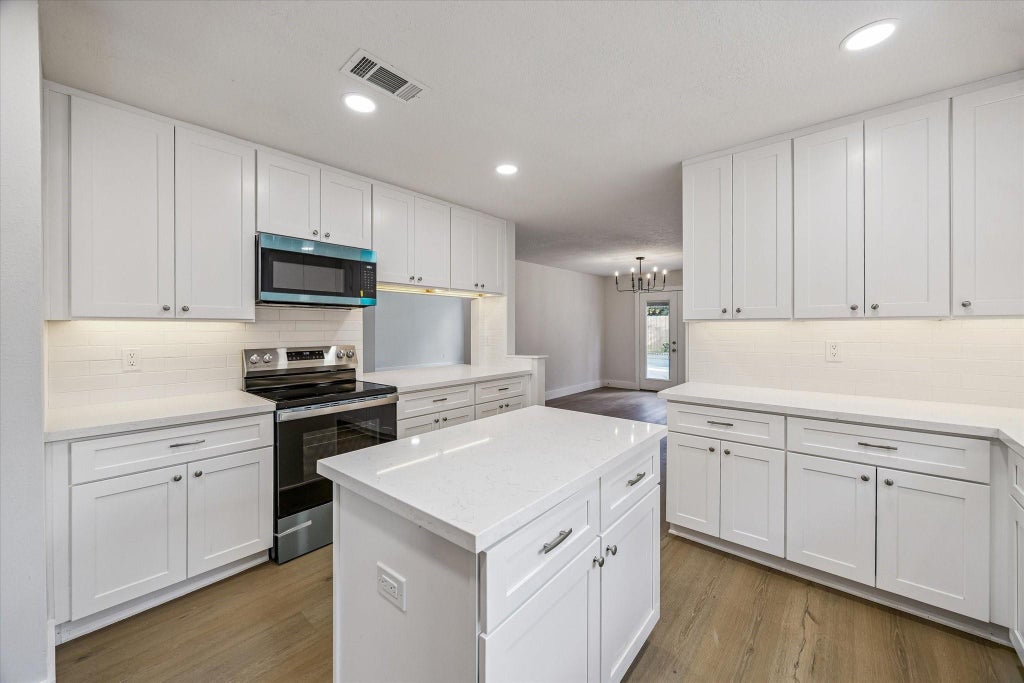 Photo of 11947 Fawnview Drive, Houston, TX 77070 (MLS # 94688949)