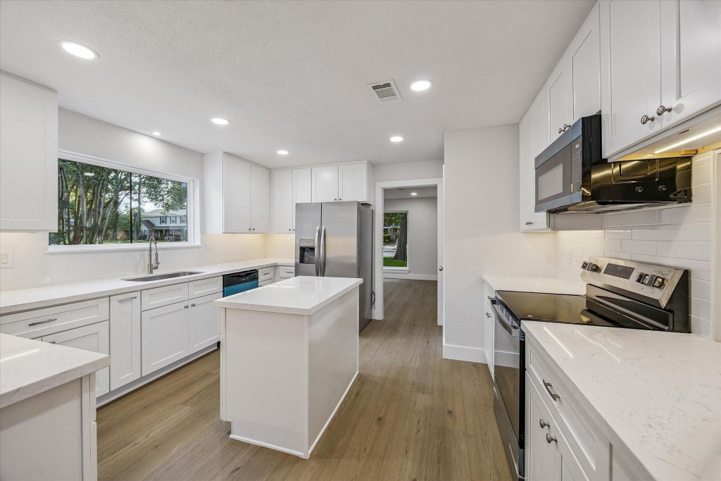 Photo of 11947 Fawnview Drive, Houston, TX 77070 (MLS # 94688949)