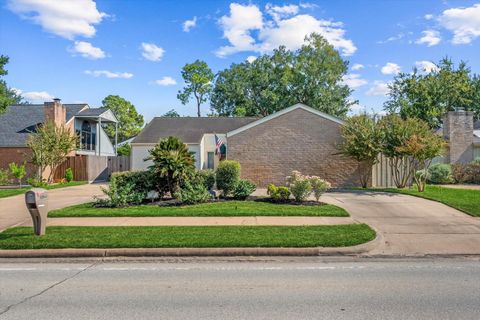 11854 Briar Forest Drive Houston TX 77077