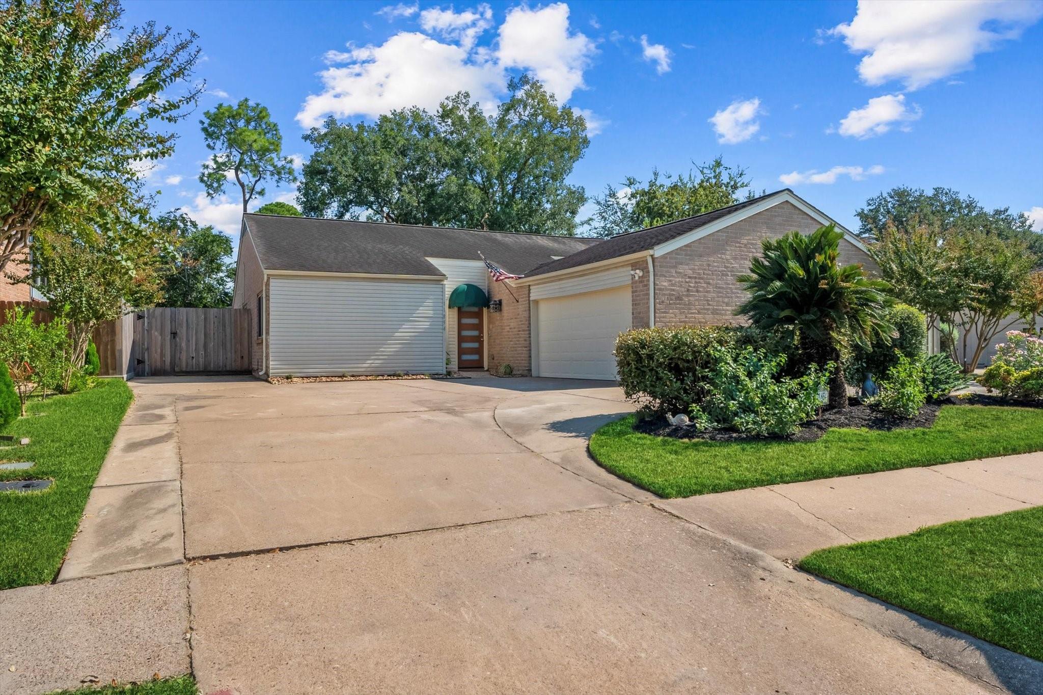 11854 Briar Forest Drive