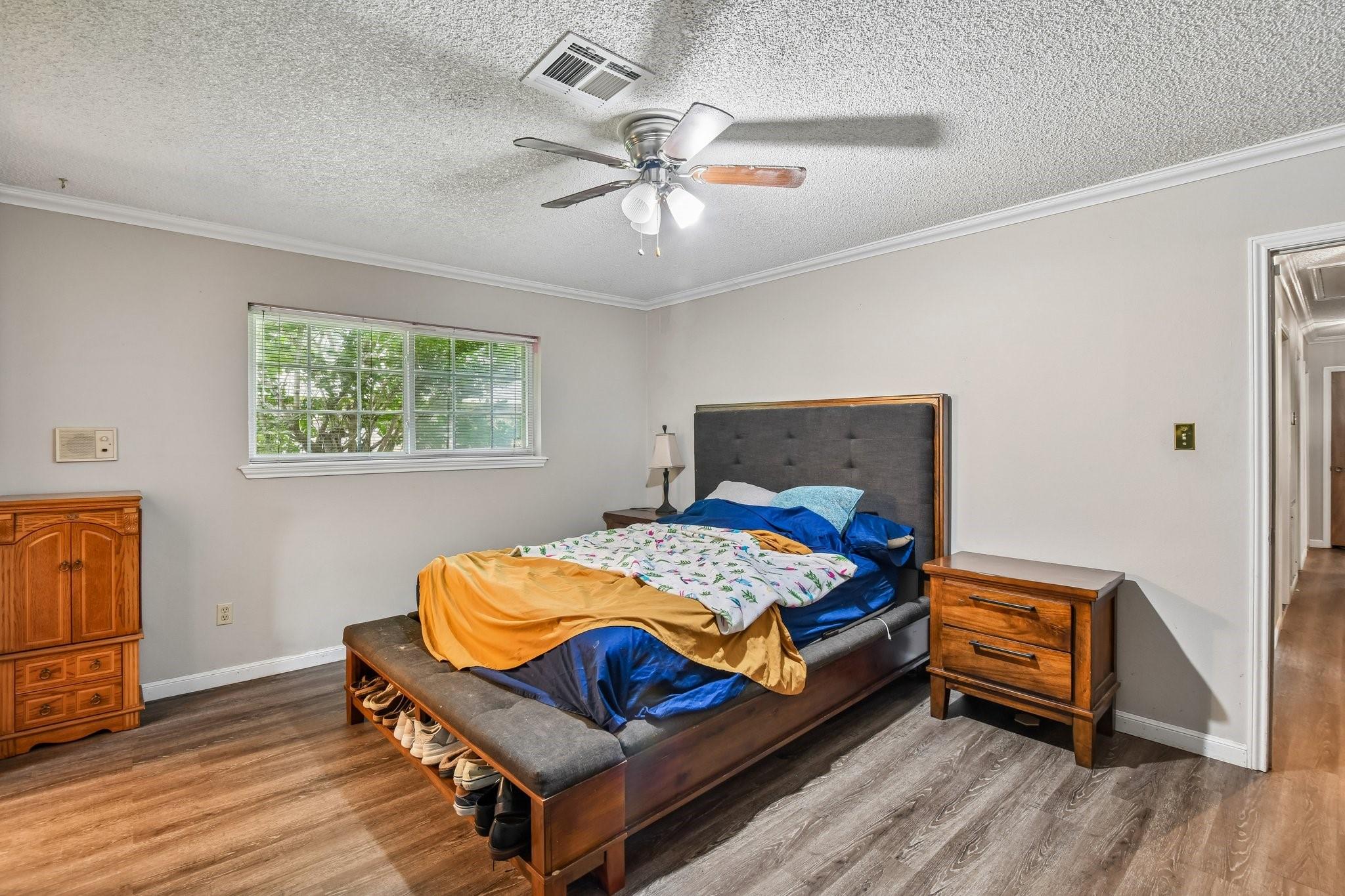 401 Southern Oaks Drive