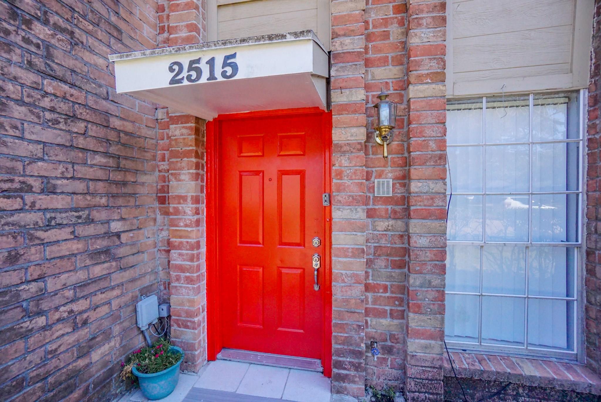2515 Oak Hill Drive