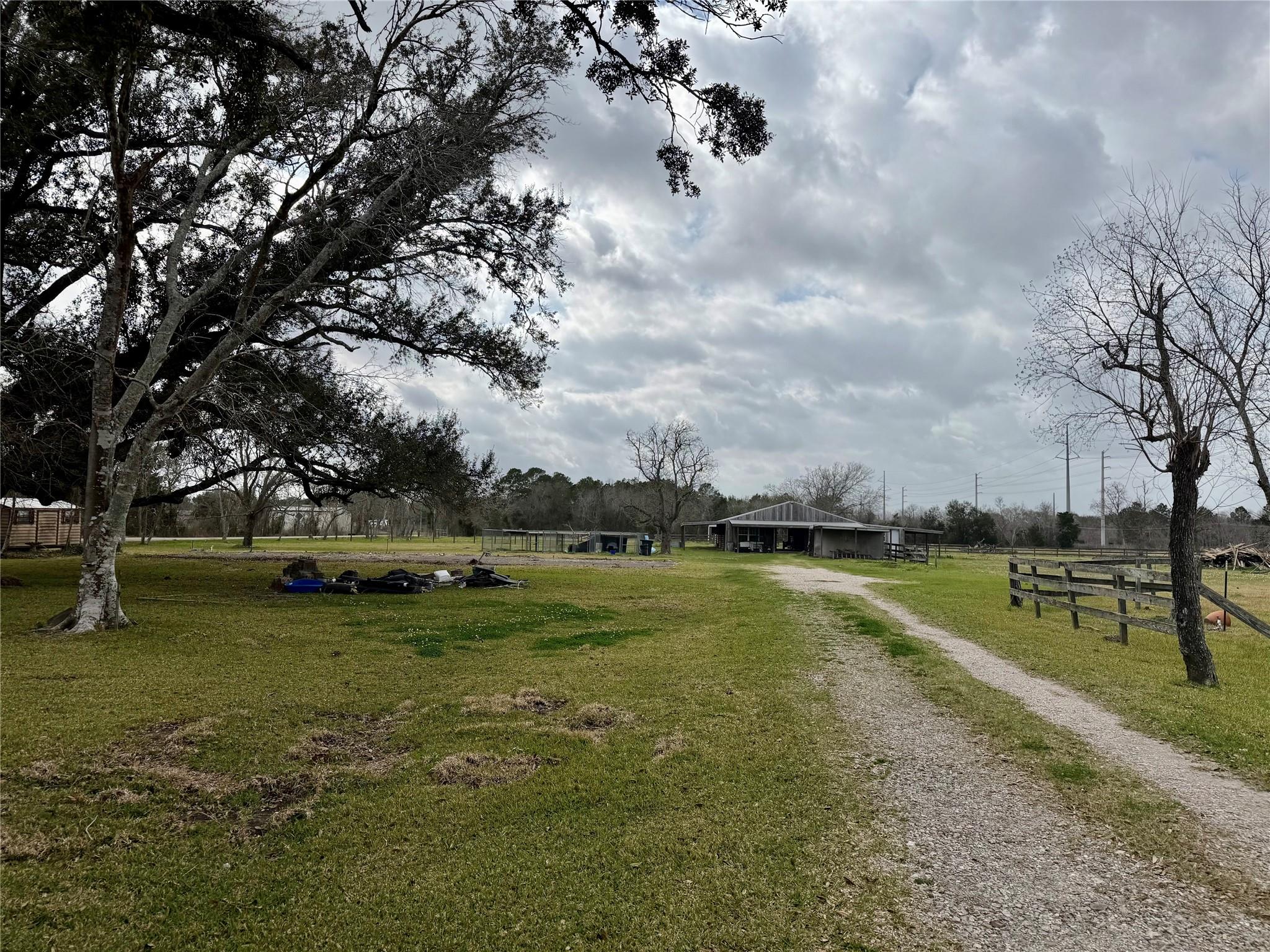 609 County Road 351/Beers