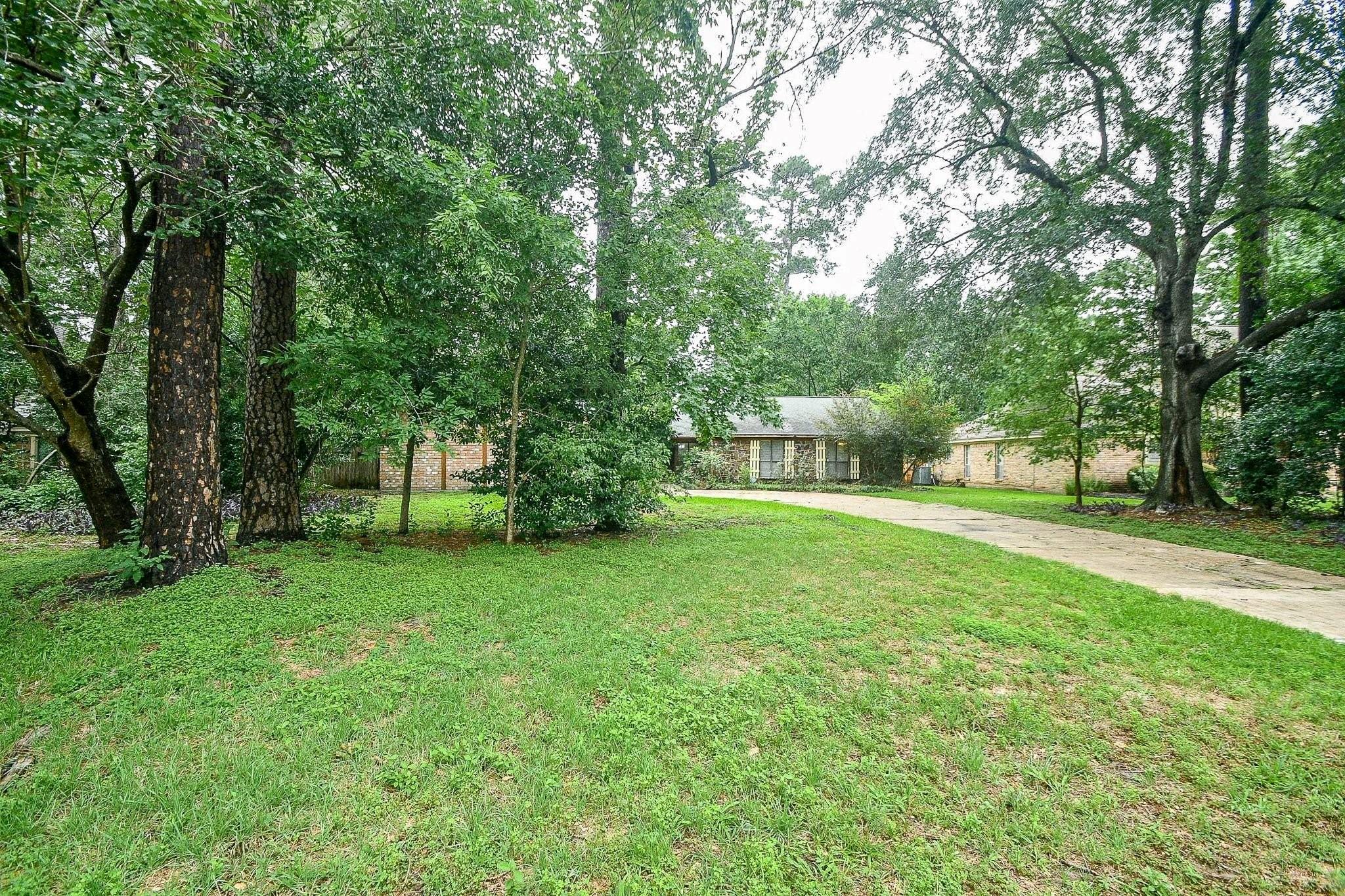 6702 Spring Leaf Drive